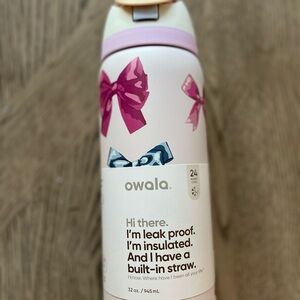 🎀 Owala 32oz FreeSip Girlhood Urban Outfitters NIB personalized 4 Mother’s Day 🎀